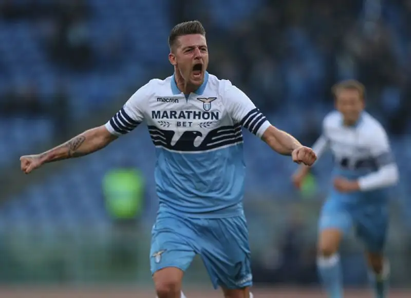 Al rigore di Belotti risponde nella ripresa un bolide all'incrocio di Milinkovic-Savic.