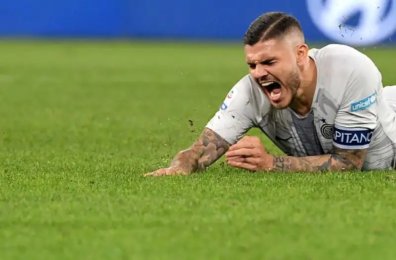 Partita show all'Olimpico, ma la classifica si muove piano sia per i nerazzurri che per i capitolini.