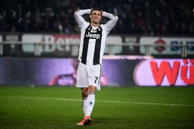 Cristiano Ronaldo decide il derby di Torino e la Juventus continua inarrestabile la sua cavalcata in serie A