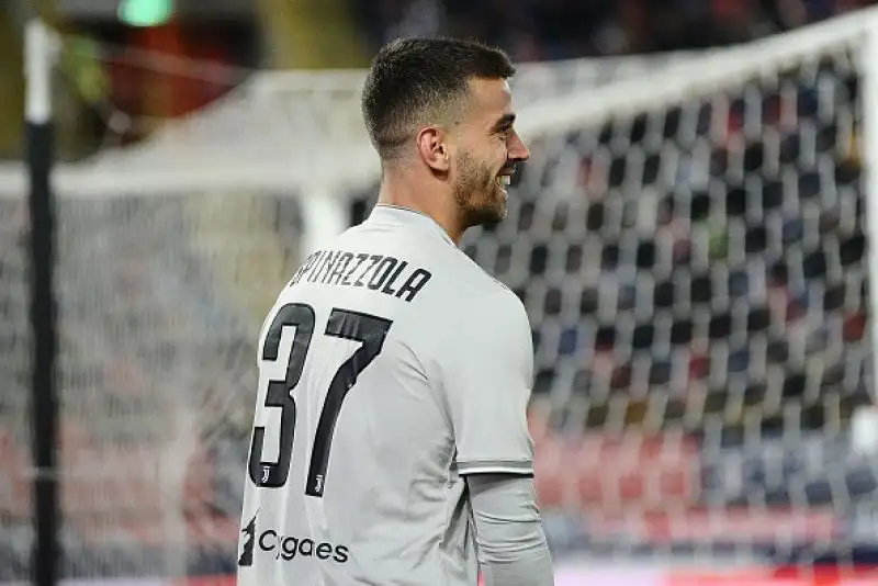 I bianconeri la sbloccano subito con Bernardeschi e poi gestiscono la debole reazione della squadra di Inzaghi. Di Kean il raddoppio ad inizio secondo tempo.