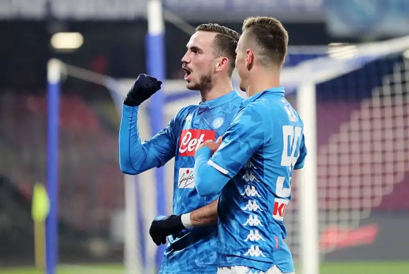 Buona prova dell'attaccante polacco del Napoli Milik autore di un gol e di un assist per il raddoppio di Fabian Ruiz.