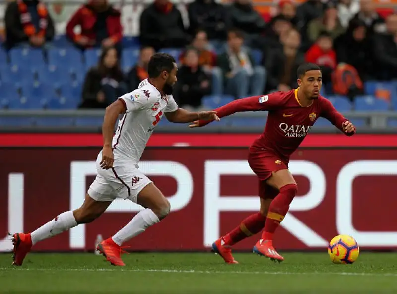 La Roma riparte in campionato con una vittoria sofferta contro il Torino all'Olimpico nel primo anticipo della ventesima giornata di serie A. 