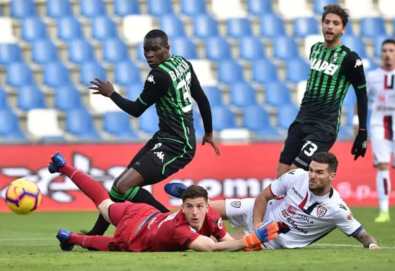 Per la squadra di De Zerbi in gol Locatelli, Babacar su rigore e Matri.