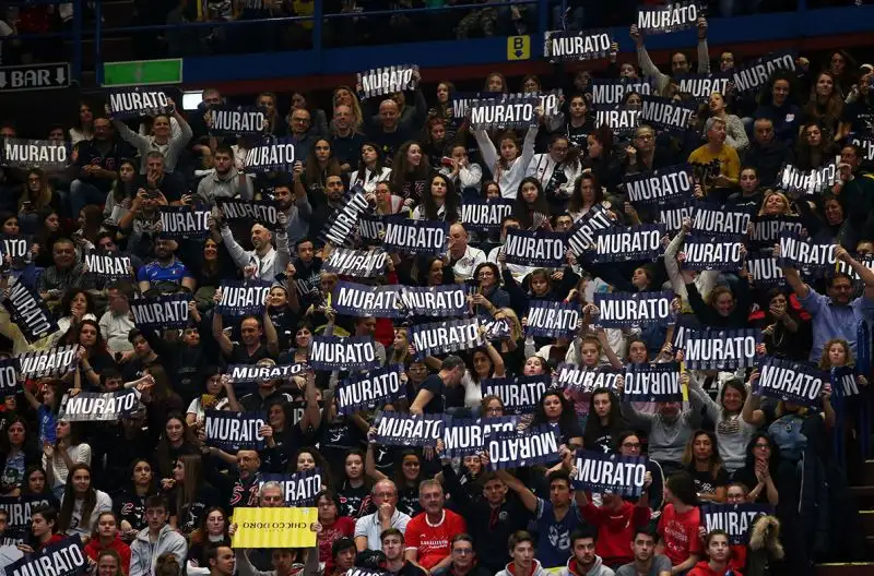 I padroni di casa si sono imposti per 3-0 davanti a 12.343 spettatori, record assoluto di spettatori per una gara di regular season.