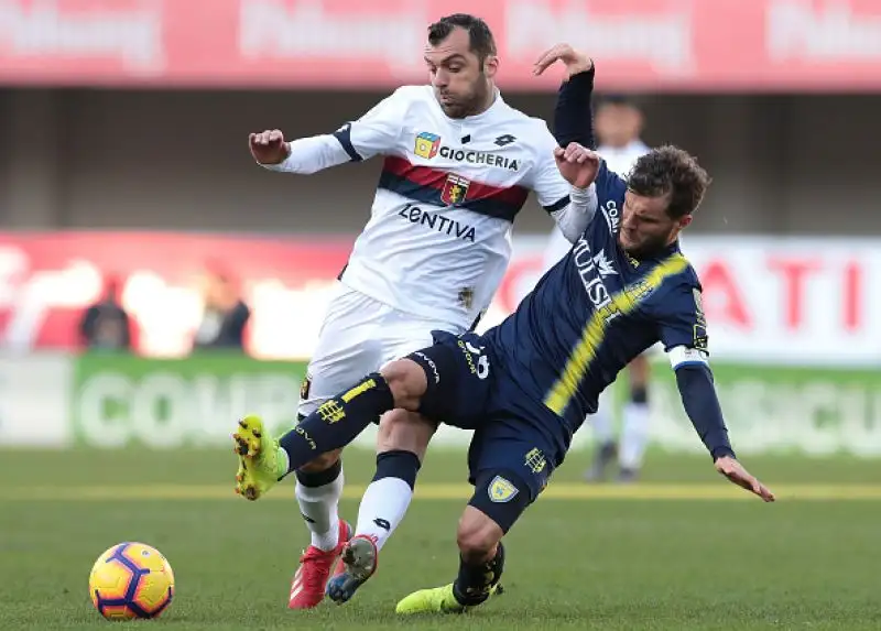 Le due squadre ci hanno provato ma senza la necessaria continuità nell'arco della partita, le difese hanno così avuto la meglio ed è finta a reti bianche.