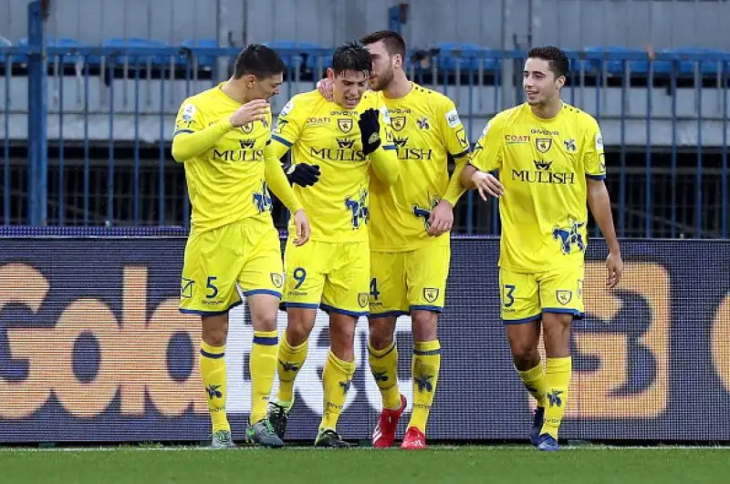 E' terminata in parità la prima partita della ventiduesima giornata.