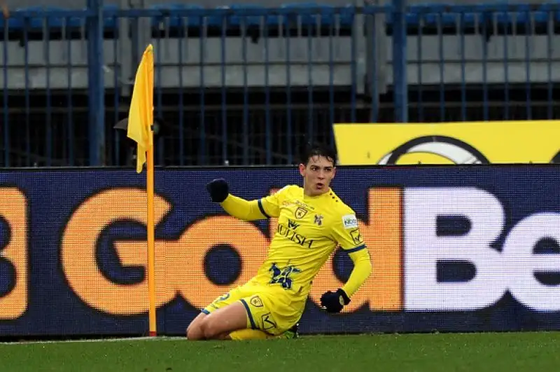 E' terminata in parità la prima partita della ventiduesima giornata.