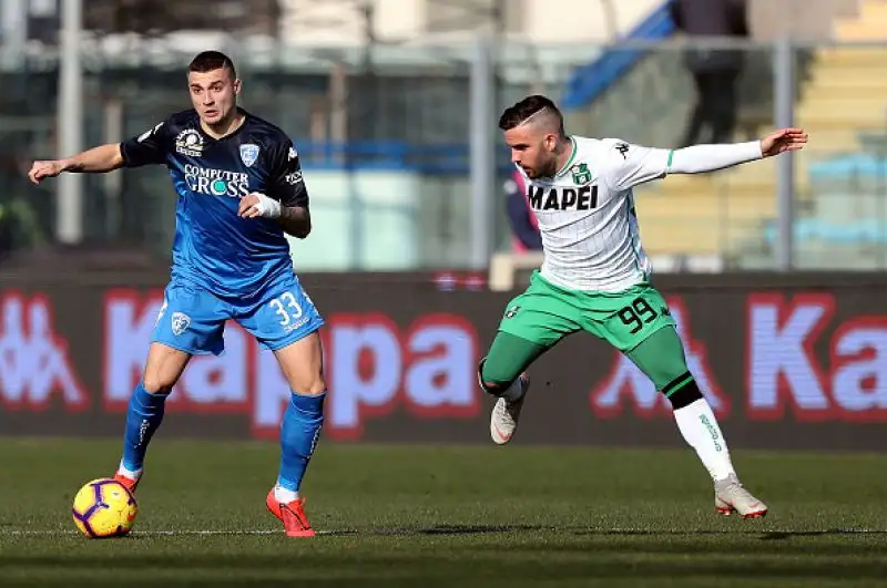 I toscani travolgono per 3-0 il Sassuolo: ora sono quartultimi a +3 sul Bologna.