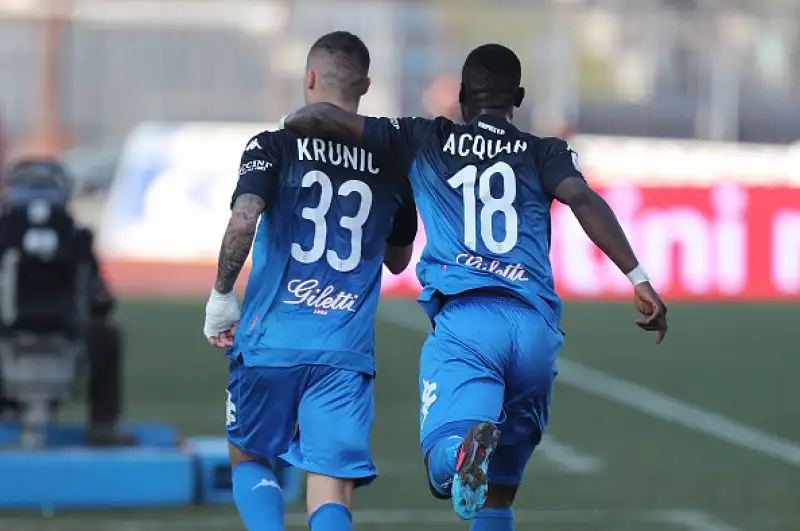 I toscani travolgono per 3-0 il Sassuolo: ora sono quartultimi a +3 sul Bologna.
