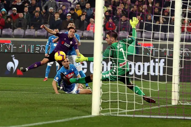 Partita ricca di occasioni, pesano gli errori in attacco di Milik e Mertens, oltre le parate di Lafont. 