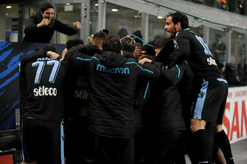 Dopo lo 0-0 dei minuti regolamentari, nei supplementari segnano Immobile e Icardi. Ai rigori, dopo l'erorre di Nainggolan e Leiva a realizzare quello decisivo.