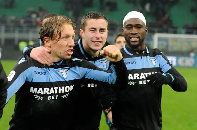 Dopo lo 0-0 dei minuti regolamentari, nei supplementari segnano Immobile e Icardi. Ai rigori, dopo l'erorre di Nainggolan e Leiva a realizzare quello decisivo.