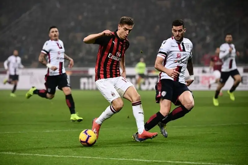 Per i rossoneri in gol Suso e Paquetà nel primo tempo e Piatek che ha chiuso i conti nella ripresa.