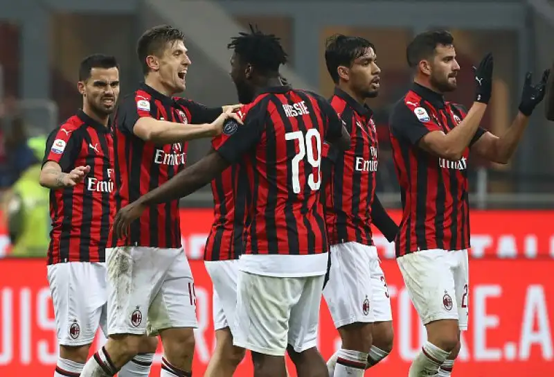 Per i rossoneri in gol Suso e Paquetà nel primo tempo e Piatek che ha chiuso i conti nella ripresa.
