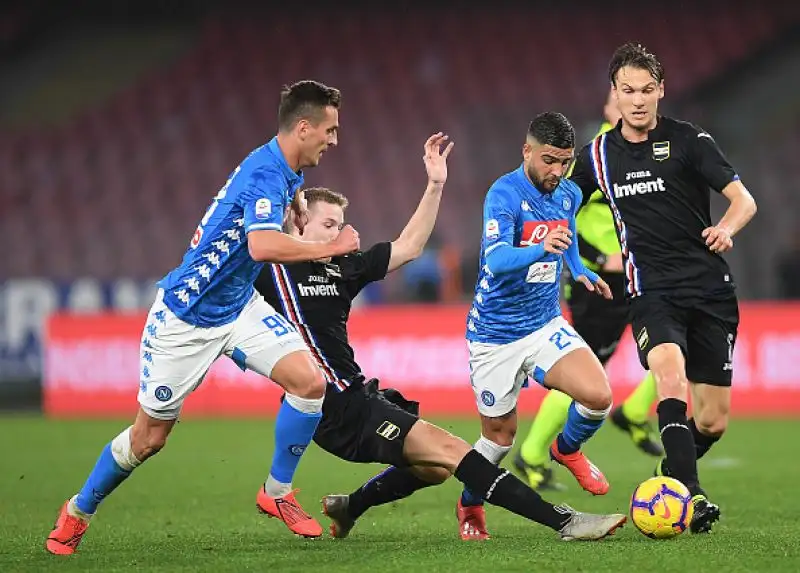 Importante vittoria per gli azzurri dopo i dispiaceri di Coppa Italia: il 24 torna al gol dopo 10 partite di astinenza, si ferma Quagliarella.