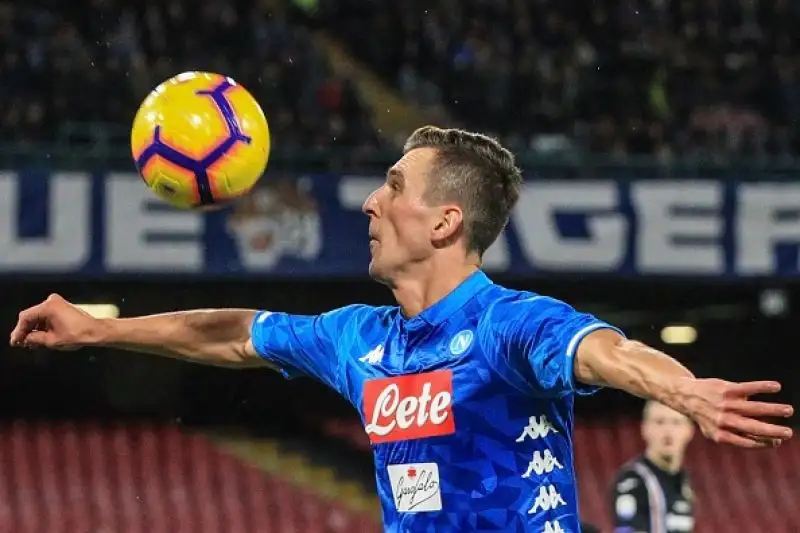 Importante vittoria per gli azzurri dopo i dispiaceri di Coppa Italia: il 24 torna al gol dopo 10 partite di astinenza, si ferma Quagliarella.