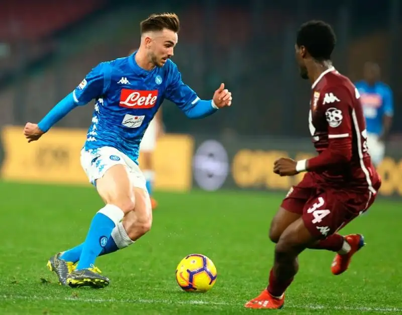 La squadra di Ancelotti non va oltre lo 0-0 contro l'ex Mazzarri: i bianconeri volano a +13.