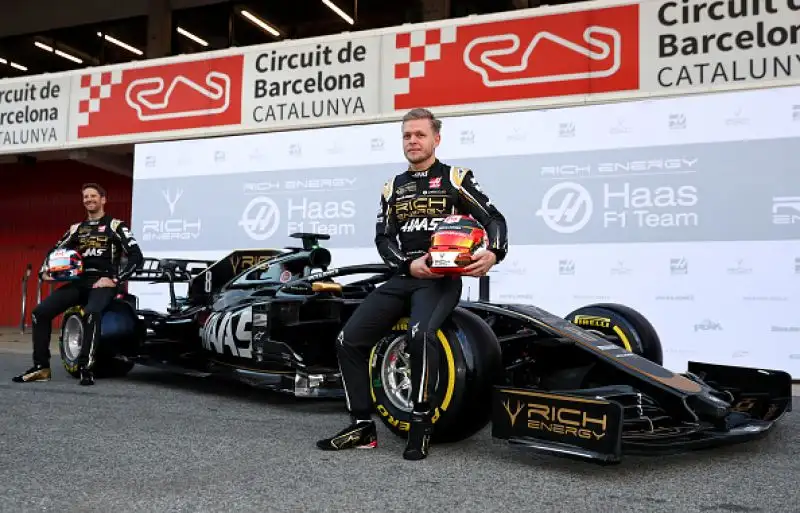 Tutte le scuderie in pista a Montmelo' a un mese dall'inizio del Mondiale.