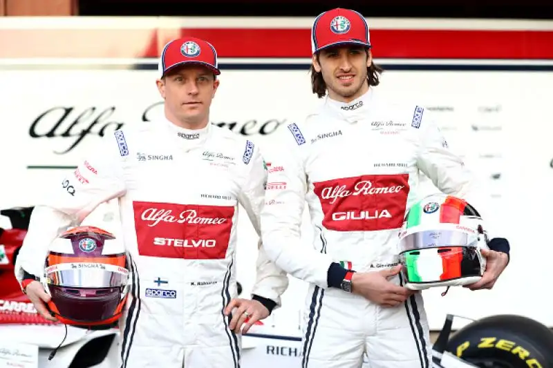 Tutte le scuderie in pista a Montmelo' a un mese dall'inizio del Mondiale.