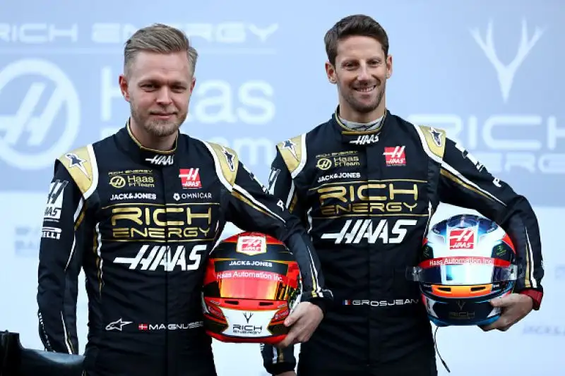 Tutte le scuderie in pista a Montmelo' a un mese dall'inizio del Mondiale.