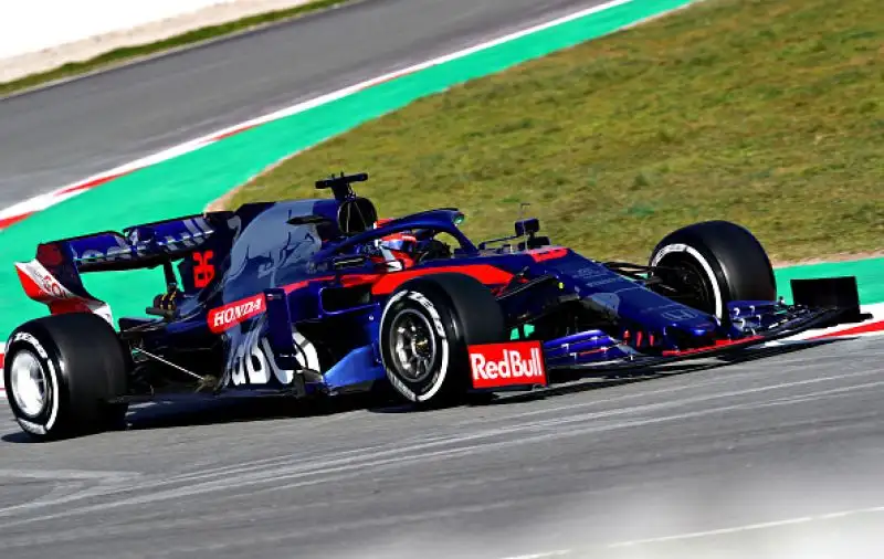 Tutte le scuderie in pista a Montmelo' a un mese dall'inizio del Mondiale.