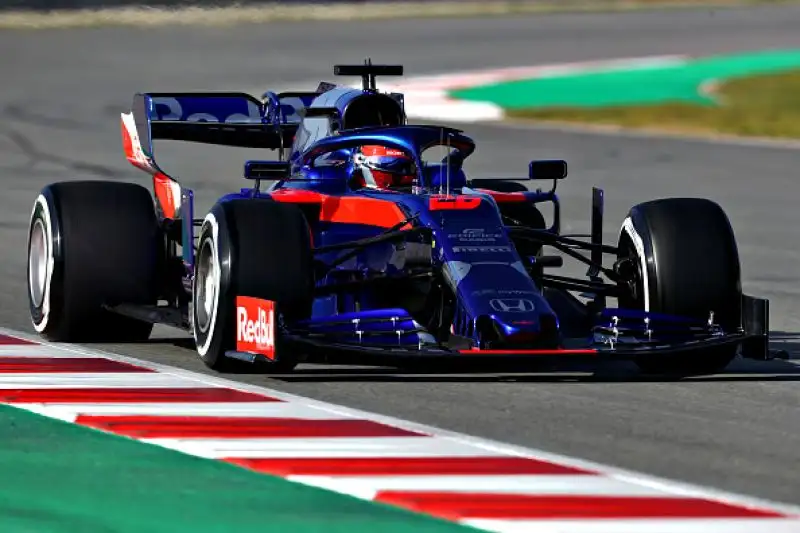 Tutte le scuderie in pista a Montmelo' a un mese dall'inizio del Mondiale.