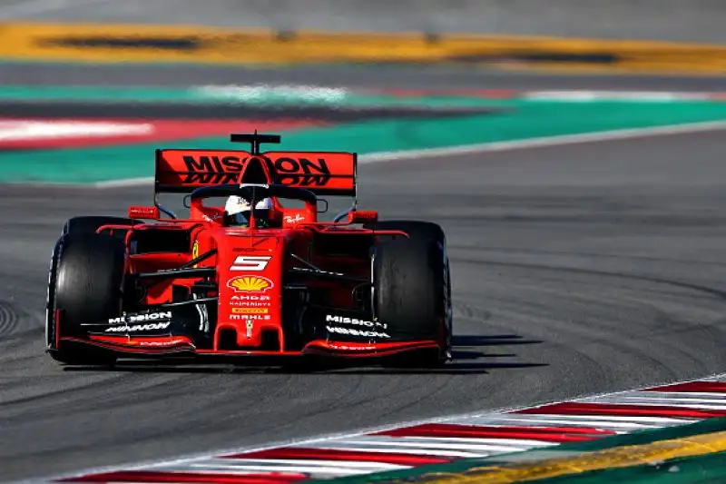 Tutte le scuderie in pista a Montmelo' a un mese dall'inizio del Mondiale.