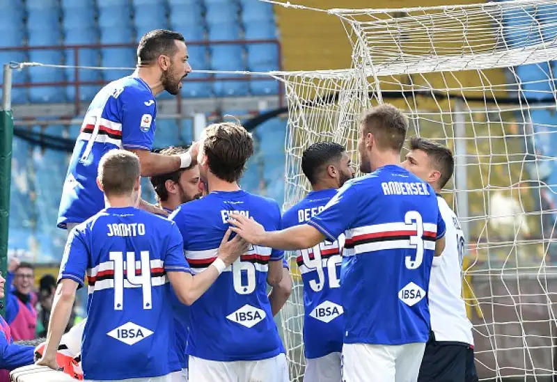 Un rigore del solito Quagliarella, concesso per un fallo su Gabbiadini, ha regalato tre punti alla squadra di Giampaolo.