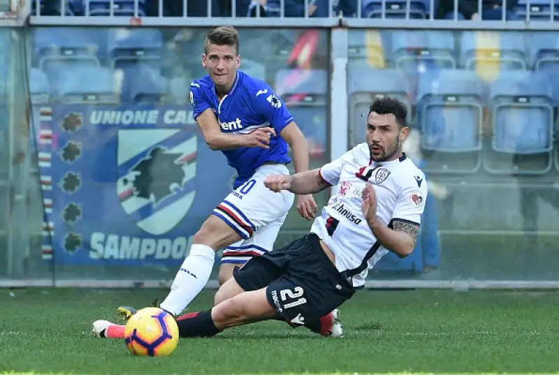 Un rigore del solito Quagliarella, concesso per un fallo su Gabbiadini, ha regalato tre punti alla squadra di Giampaolo.
