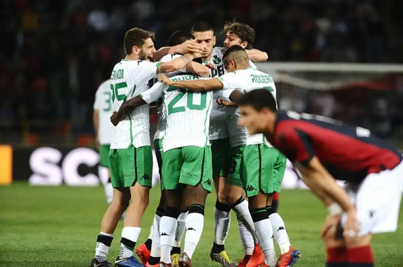 Un gol di Destro all'ultimo respiro vale i tre punti dopo il primo vantaggio felsineo di Pulgar e il pareggio di Boga.