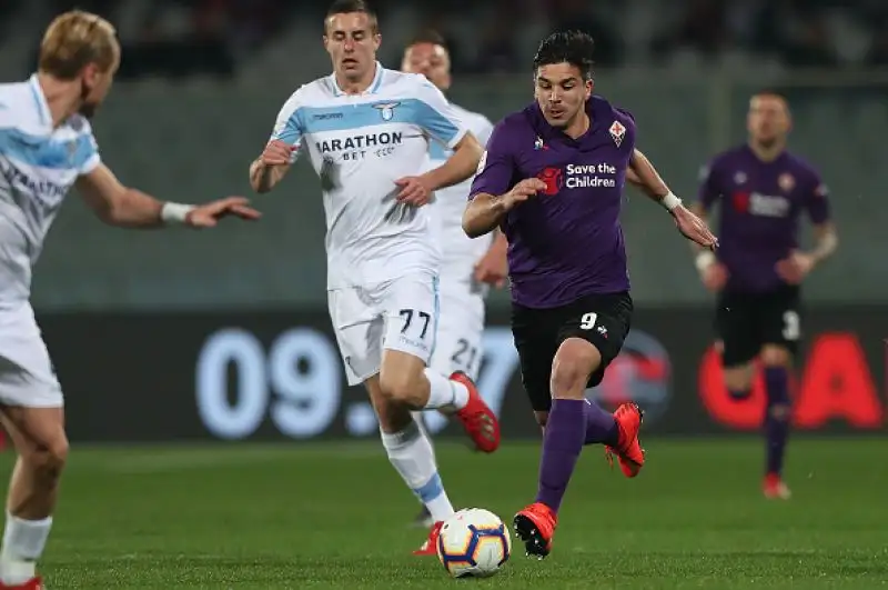 Un gol per tempo a Firenze con Immobile che ha aperto le marcature e il pareggio nella ripresa di Muriel.