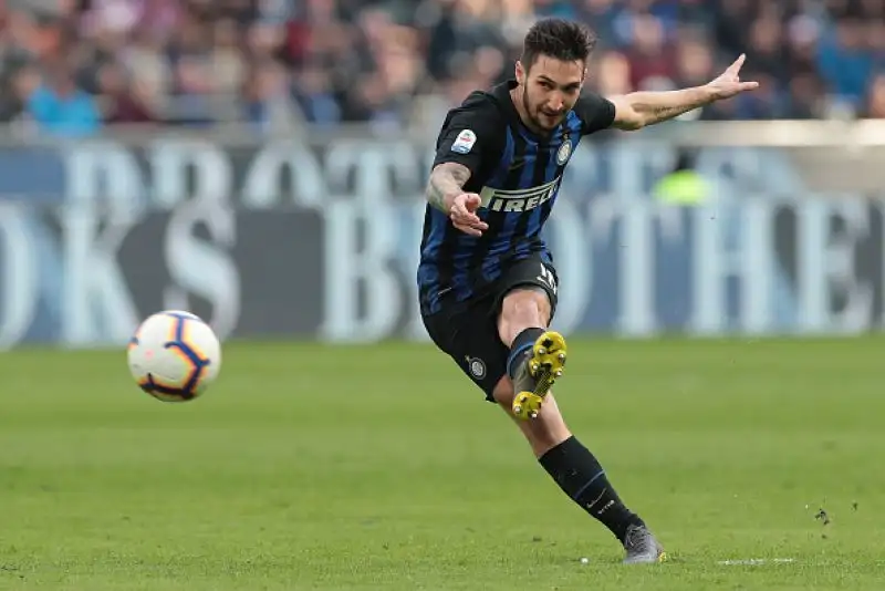 Politano e Gagliaridni regalano la vittoria a Spalletti dopo un primo tempo in cui la Spal era riuscita a contenere gli attacchi dei milanesi.