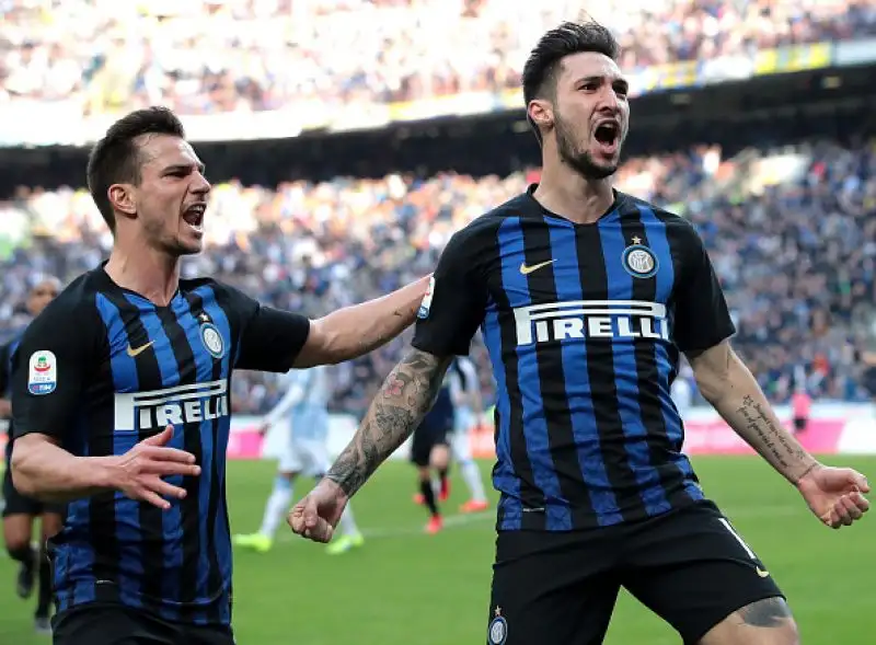 Politano e Gagliaridni regalano la vittoria a Spalletti dopo un primo tempo in cui la Spal era riuscita a contenere gli attacchi dei milanesi.