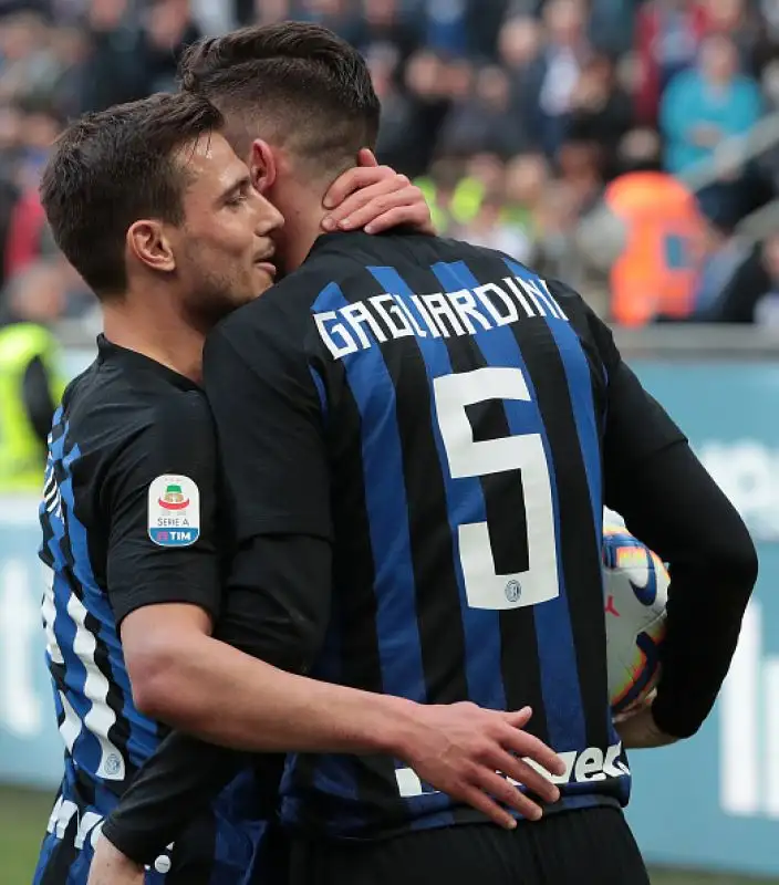 Politano e Gagliaridni regalano la vittoria a Spalletti dopo un primo tempo in cui la Spal era riuscita a contenere gli attacchi dei milanesi.