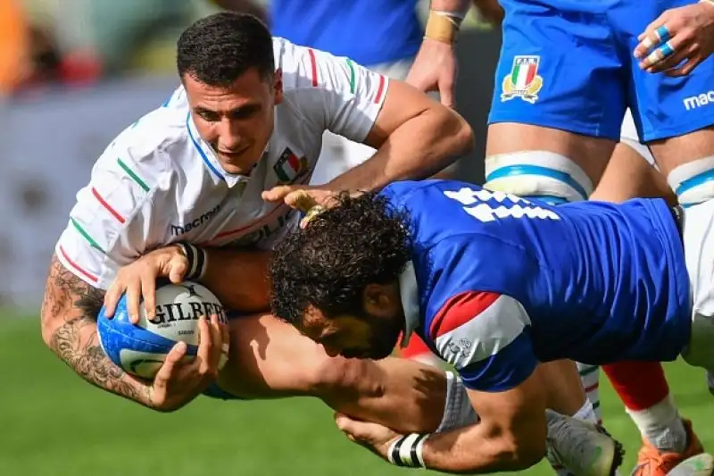 Nel quinto e ultimo turno del Guinness 6 Nazioni 2019 la Francia batte l’Italia 25-14 allo stadio Olimpico di Roma. Quinta sconfitta su cinque partite in questa edizione per gli Azzurri.