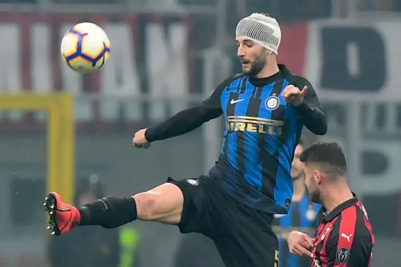 A San Siro finisce 3-2: la squadra di Spalletti si riprende il terzo posto ai danni dei rossoneri.