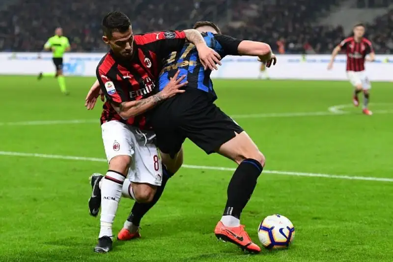 A San Siro finisce 3-2: la squadra di Spalletti si riprende il terzo posto ai danni dei rossoneri.