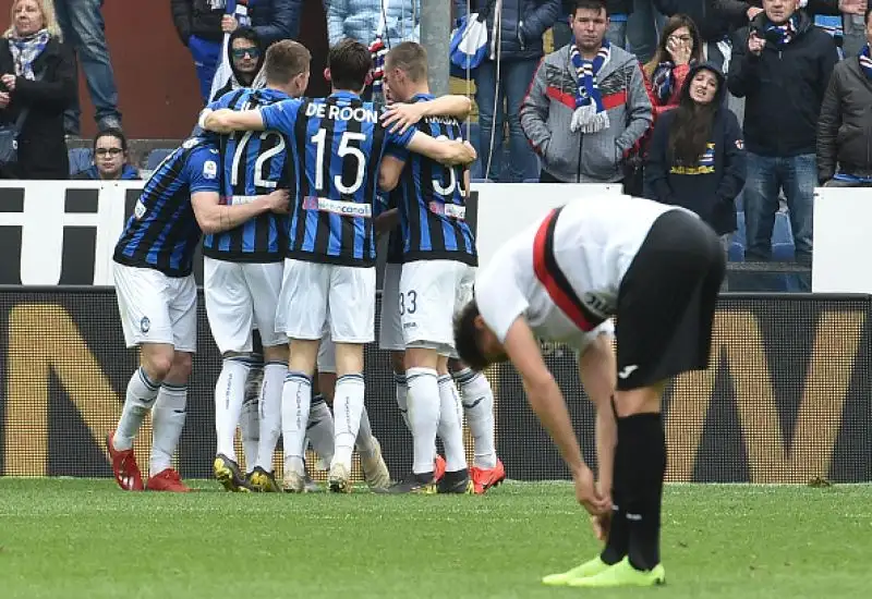 Ospiti in vantaggio con l'ex Zapata, pareggio di Quagliarella e gol vittoria di Gosens.