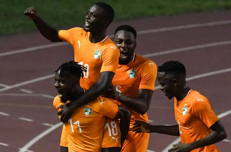 I padroni di casa si sono imposti per 3-0 con le reti di Pepe, Bailly e Cornet.