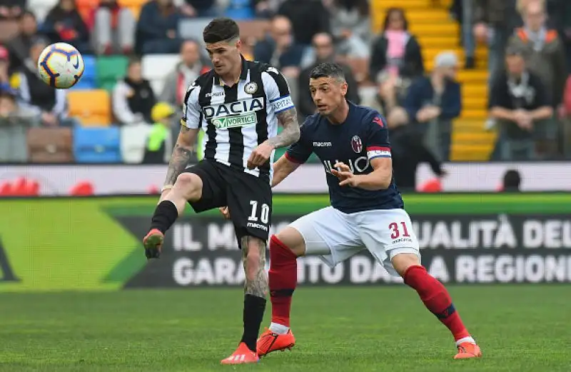 L'Udinese supera in casa per 2-1 il Bologna e si allontana dalla zona calda della classifica.