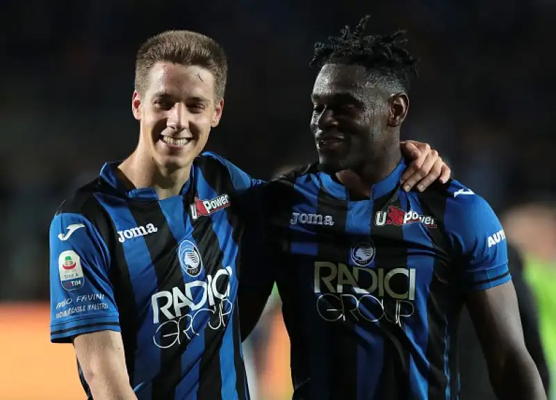 Bergamaschi vittoriosi grazie alle reti di De Roon su calcio di rigore all'81' e di Pasalic su assist di Zapata all'86'.
