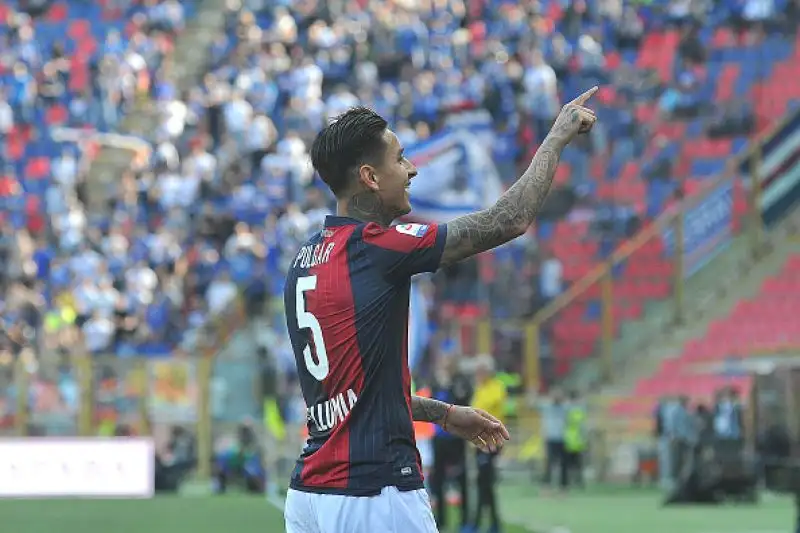 Il Bologna travolge la Samp e ora è a +5 sull'Empoli sconfitto in casa dalla Spal.