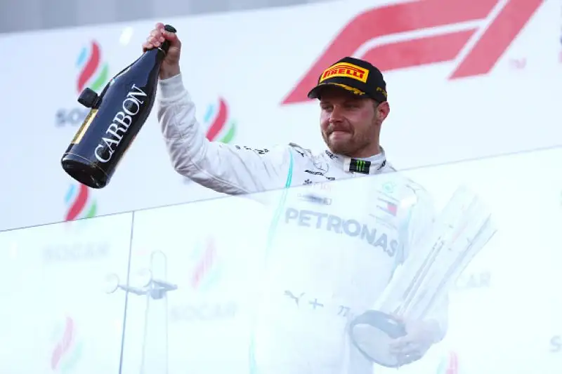 In Azerbaijan trionfa Bottas davanti a Hamilton e alla Ferrari di Vettel, quinto l'altro ferrarista Leclelrc alle spalle di Verstappen.