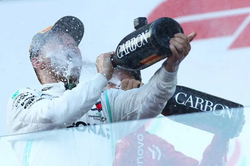 In Azerbaijan trionfa Bottas davanti a Hamilton e alla Ferrari di Vettel, quinto l'altro ferrarista Leclelrc alle spalle di Verstappen.