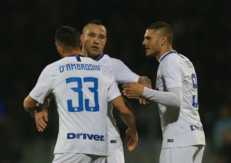 I gol di Nainggolan, Perisic e Vecino valgono i tre punti per i neroazzurri, di Cassata il gol dei padroni di casa.