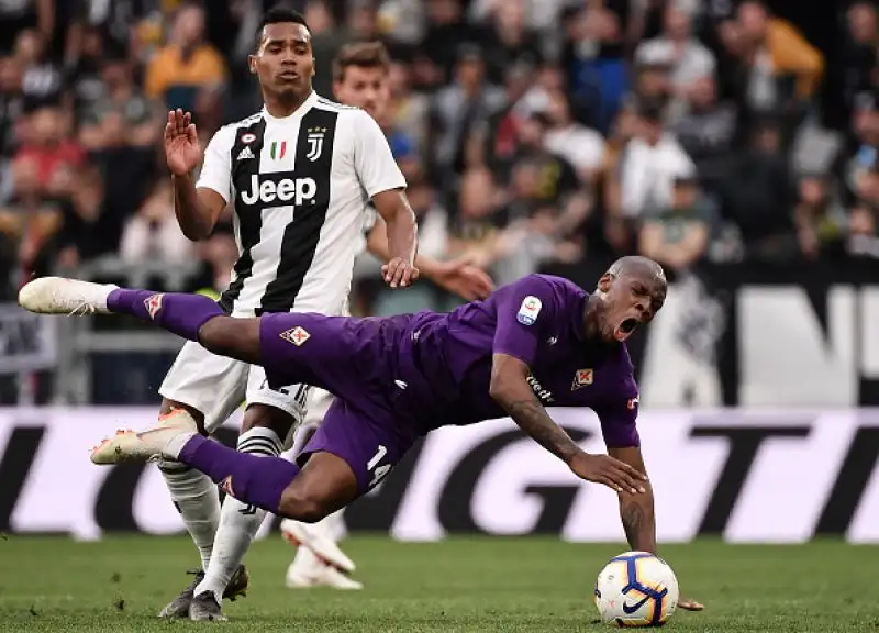 I bianconeri dimenticano la delusione della Champions: Fiorentina battuta 2-1 in rimonta.