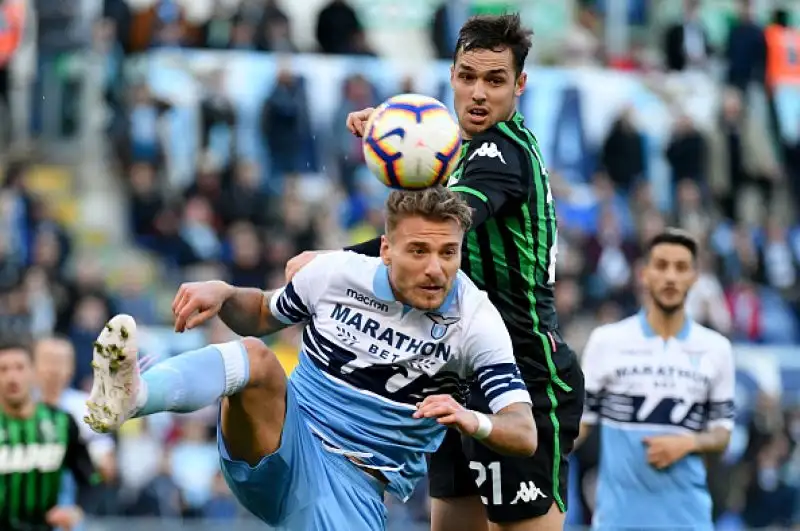 Occasione persa per la Lazio, che non riesce ad accorciare sul quarto posto occupato da Milan e Atalanta alla vigilia dello scontro diretto contro i rossoneri.