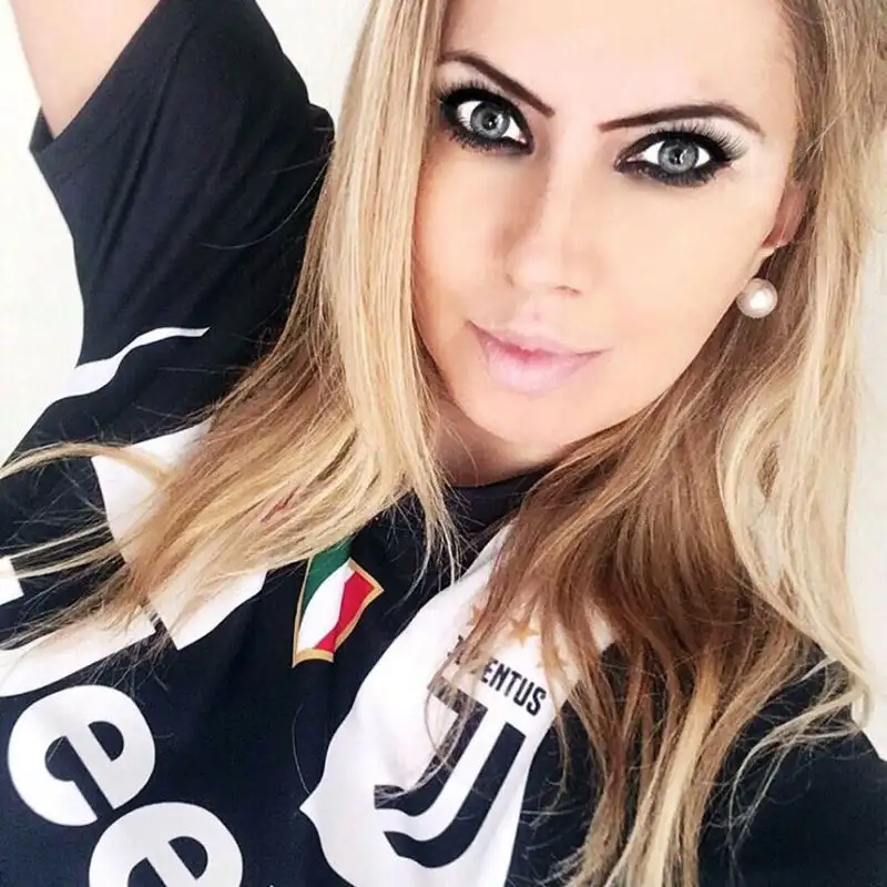 Luciana Linck, opinionista sportiva italo-brasiliana, parla sette lingue e ama Del Piero: "La parola Inter mi dà fastidio".