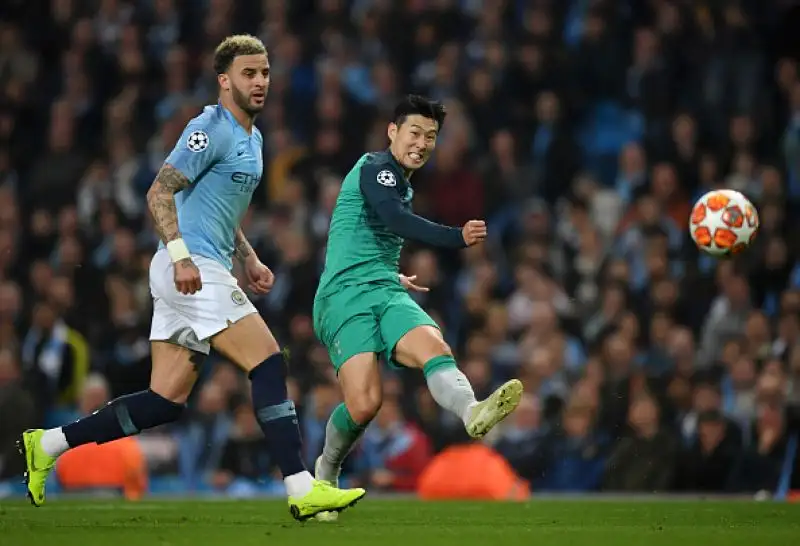 Dopo Real e Atletico Madrid e dopo la Juventus, la squadra di Guardiola deve cedere il passo e lo fa di fronte al Tottenham. La squadra di Pochettino centra la prima semifinale della propria storia. 