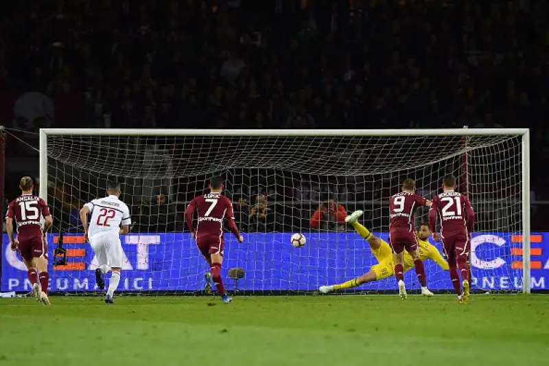 Nella ripresa la squadra di Mazzarri è passata in vantaggio con un rigore di Belotti e ha poi raddoppiato con un gran gol di Berenguer.